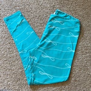 Greenish/Blue ribbon Lularoe leggings